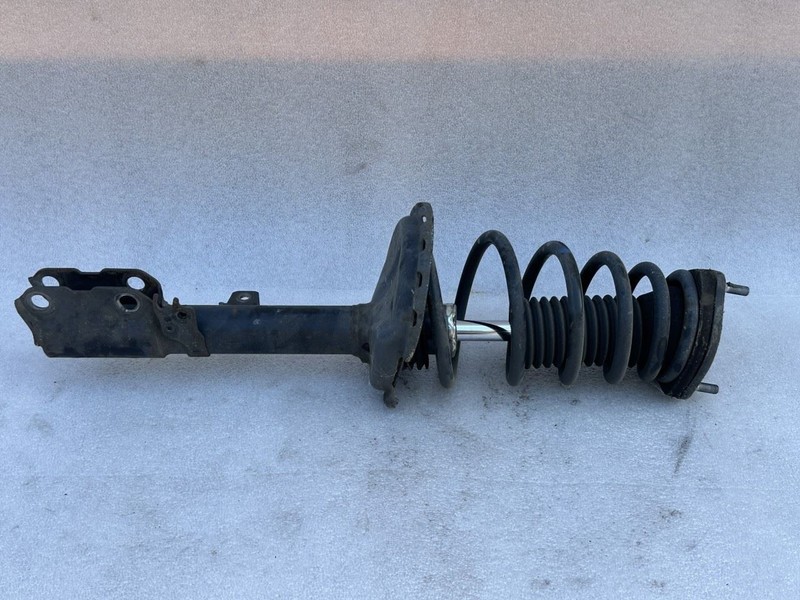 2007 2008 2009 LEXUS RX400H RIGHT REAR STRUT SPRING FWD FROM 05/07 48530-48252