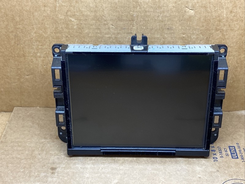 2015-2017 RAM Truck 1500 Dash Radio 8.4" Screen Display VP3 68249986AE