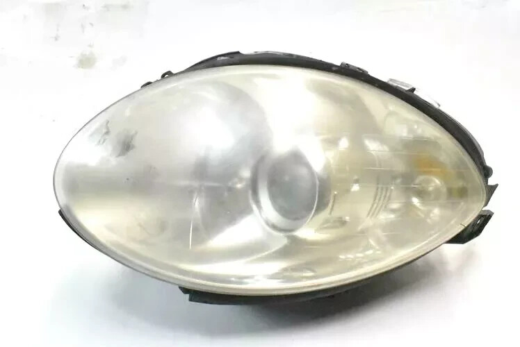 06-10 Mercedes W251 R350 R500 Right Passenger Headlight Head Lamp Halogen OEM