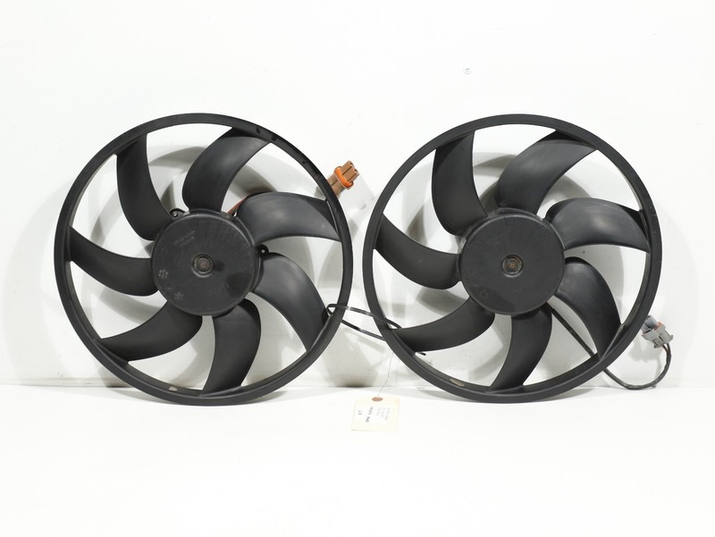 2016-2020 Infiniti QX60 Left & Right Passenger Side Cooling Fan A16111752D-B OEM