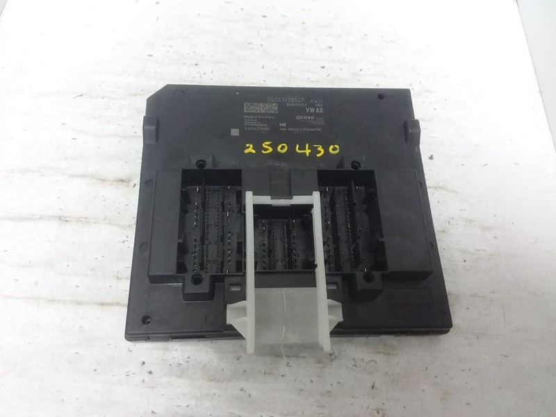 Body Control Module BCM Left Hand Dash Fits 19-23 AUDI Q3 5Q0937085CF
