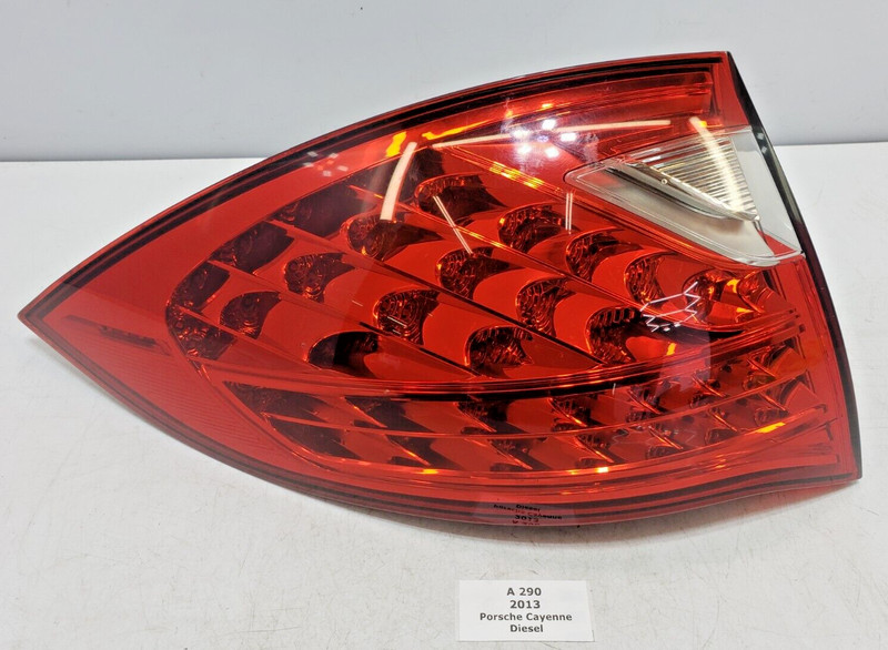 ✅ 2011-2014 OEM Porsche Cayenne 958 Rear Left Driver Side Outer Tail Light Lamp