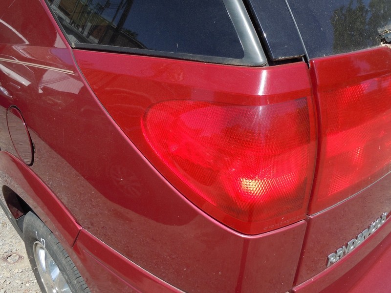 2004-2007 Buick Rendezvous Quarter Panel Mounted Tail Light Lamp Driver Left