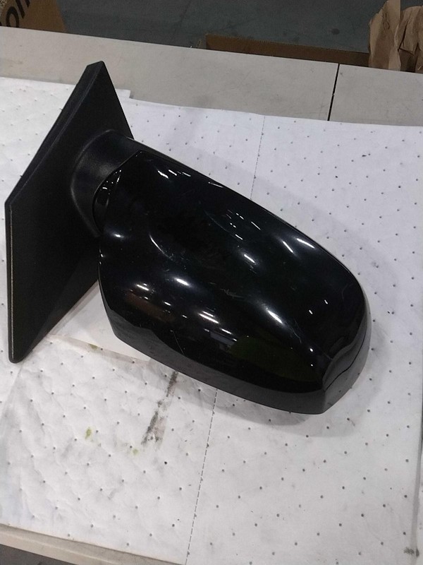 2015 Hyundai Tucson Right Door Mirror Assembly Black - Used, 118k Miles