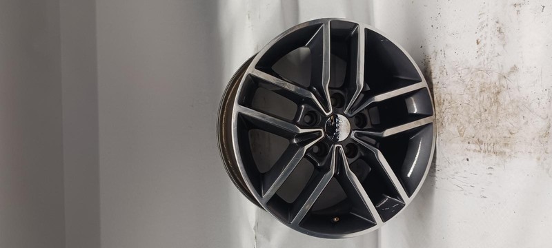 17-'19 JEEP GRAND CHEROKEE Wheel 18x8 aluminum OEM Grade B