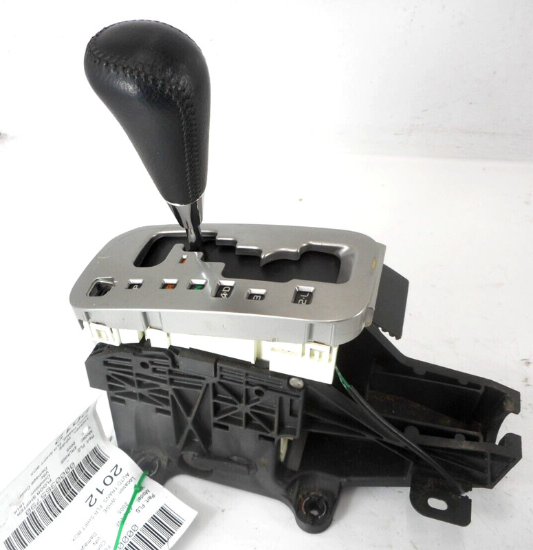 Toyota 4Runner Automatic Transmission Floor Shifter OEM 2005