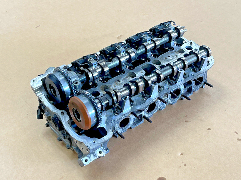 ⭐2013-2015 BMW 750LI XDRIVE 4.4L RIGHT ENGINE MOTOR CYLINDER HEAD OEM LOT2517