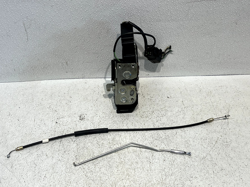 98-03 Jaguar XJ8 VDP Front Right Passenger Door Lock Latch Actuator OEM