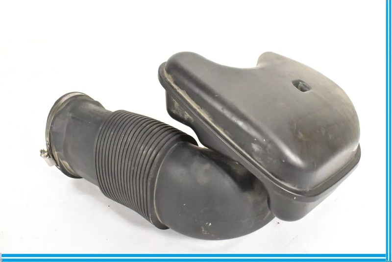 07-10 BMW X5 E70 4.8L Front Intake Air Cleaner Duct Tube w/ Resonator OEM