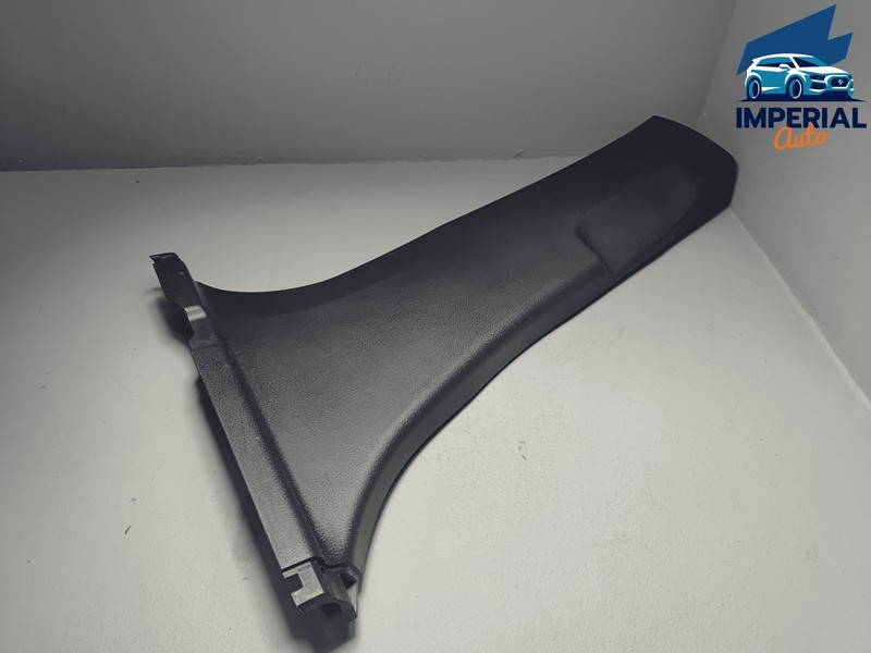 TOYOTA HIGHLANDER DRIVER SIDE B PILLAR LOWER TRIM COVER PANEL OEM 2014 - 2019