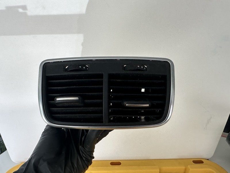 2012-2018 Audi A7 A6 Rear Center Console HVAC AC A/C Air Vent Trim Panel Cover