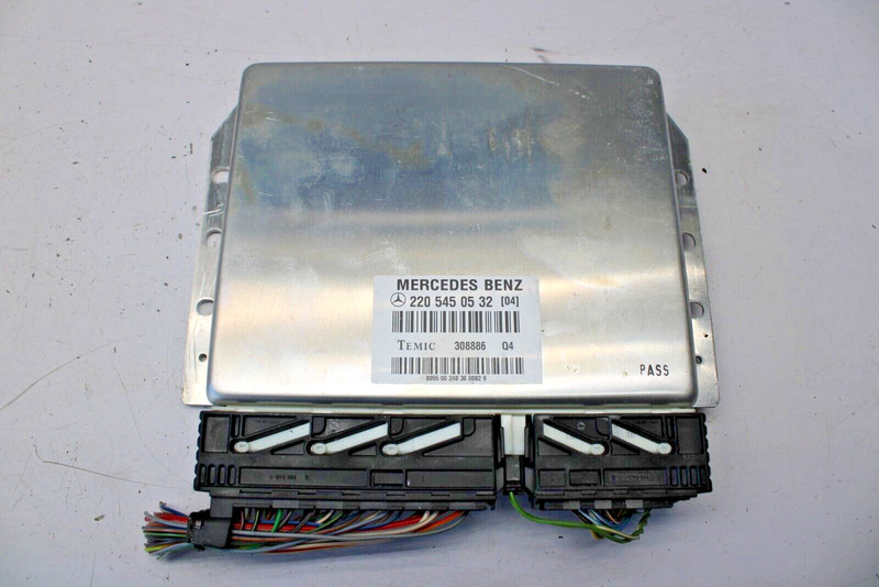 00-06 Mercedes W220 S500 S600 Airmatic Suspension Control Module 2205450532 OEM