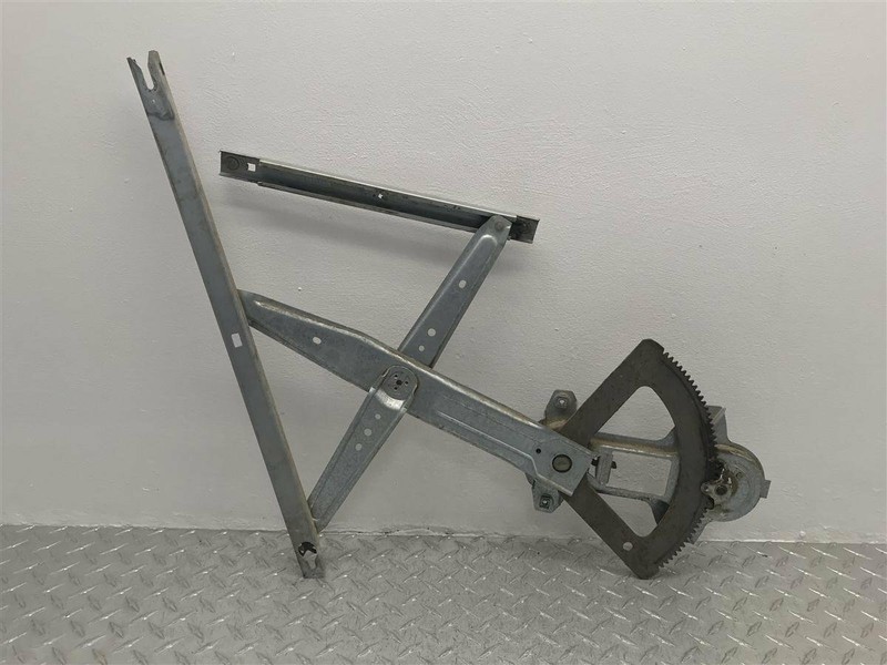 99-12 FORD F250SD F350SD PASSENGER FRONT MANUAL WINDOW REGULATOR OEM 125-02119R