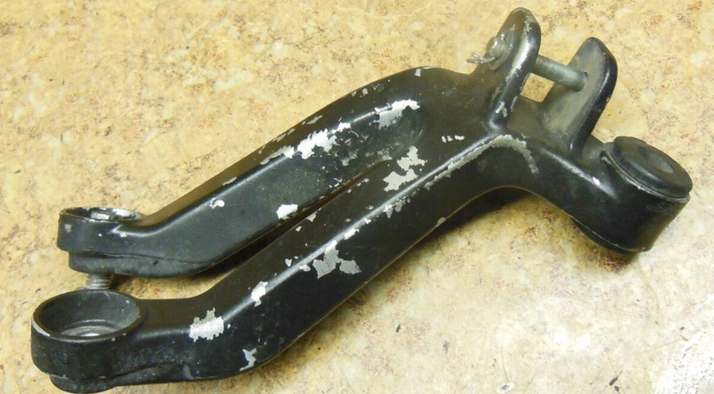 2001 Honda CBR600F4 CBR 600 F4 CBR600 Right Rear Foot Rest Peg Pedal Mount 02 01