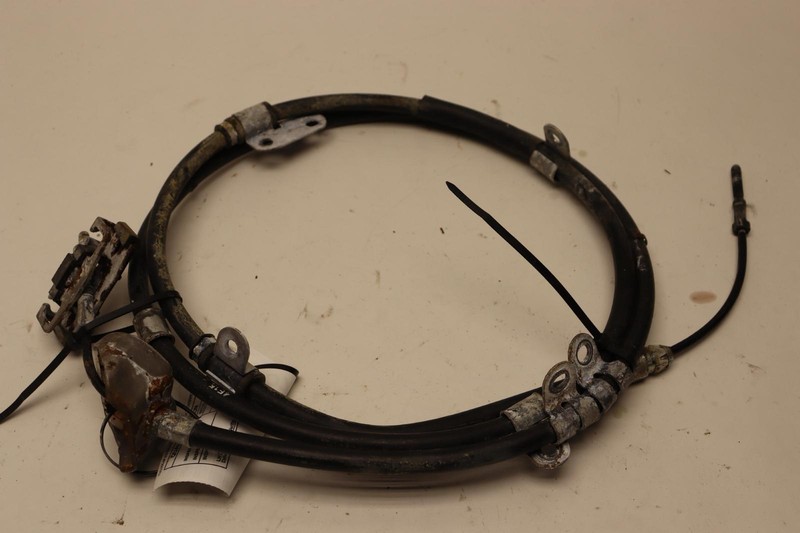 2015-2016 HYUNDAI GENESIS SEDAN RWD EMERGENCY PARK PARKING BRAKE CABLE OEM