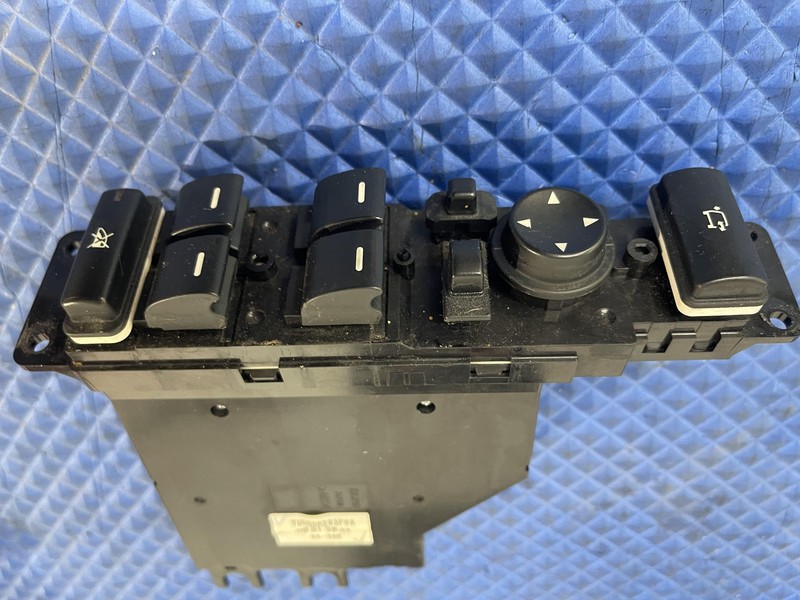 04-09 Land Range Rover Front Left Master Power Window Switch Black OEM