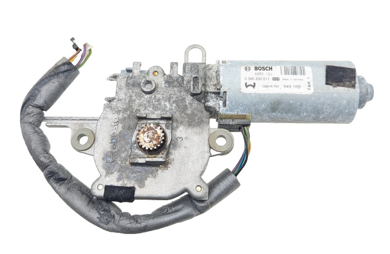 01-11 Mercedes W219 CLS550 E550 C240 Sunroof Sun Roof Motor 2038203142 OEM���