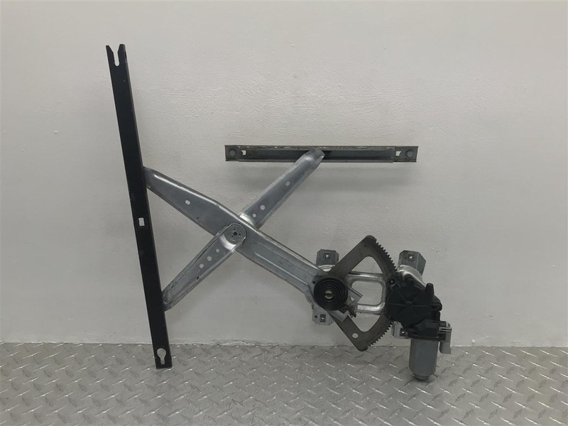 03-12 F250SD F350SD PASSENGER FRONT POWER WINDOW REGULATOR OEM 125-02154R