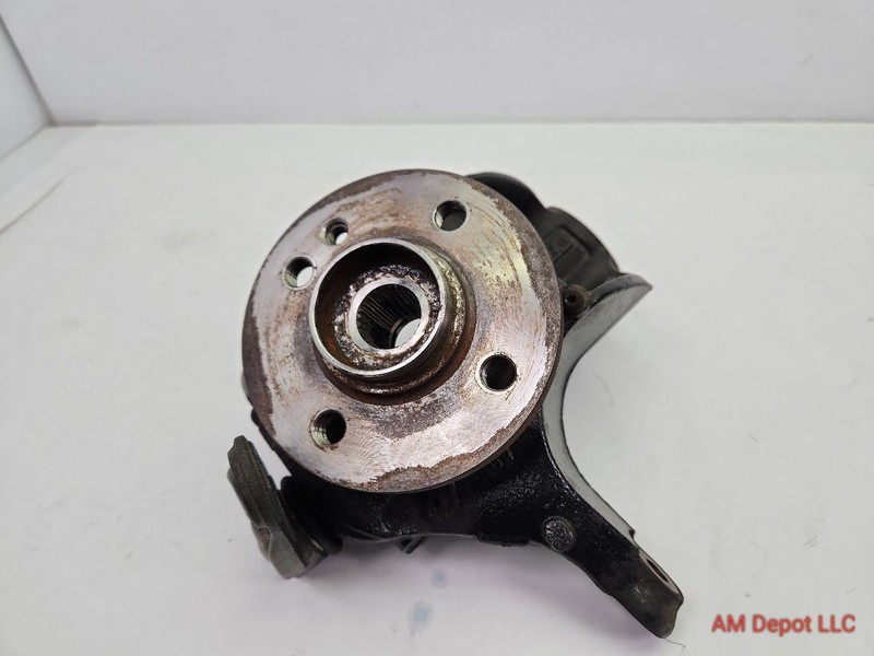 2011 Mini Cooper S R56 R57 R55 R58 R59 Front Left Knuckle w Hub Bearing 6779795