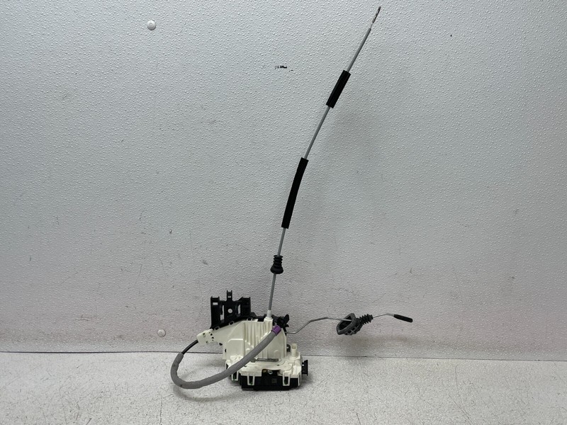 12 13 14 Mercedes C250 C350 Coupe Front Left Door Lock Latch Actuator 1395 OEM