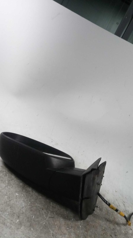 2007 GMC Yukon XL 1500 Left Door Mirror Grey OEM Used 411894 211k Miles