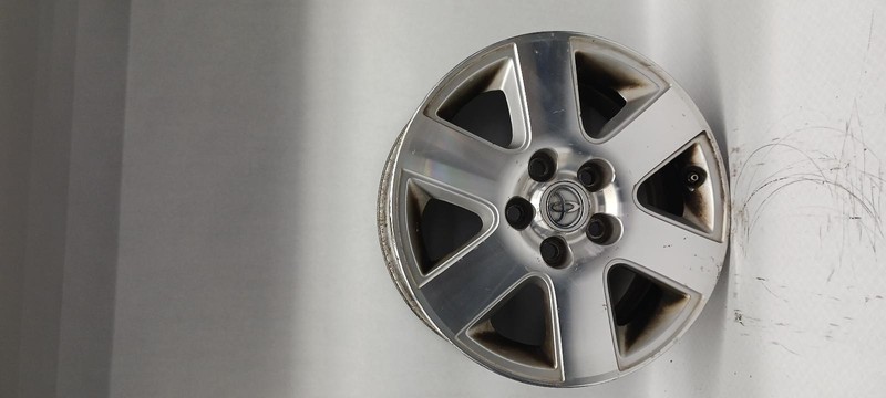 04-'10 TOYOTA SIENNA Wheel 16x6-1/2 alloy 6 spoke machined Grade B