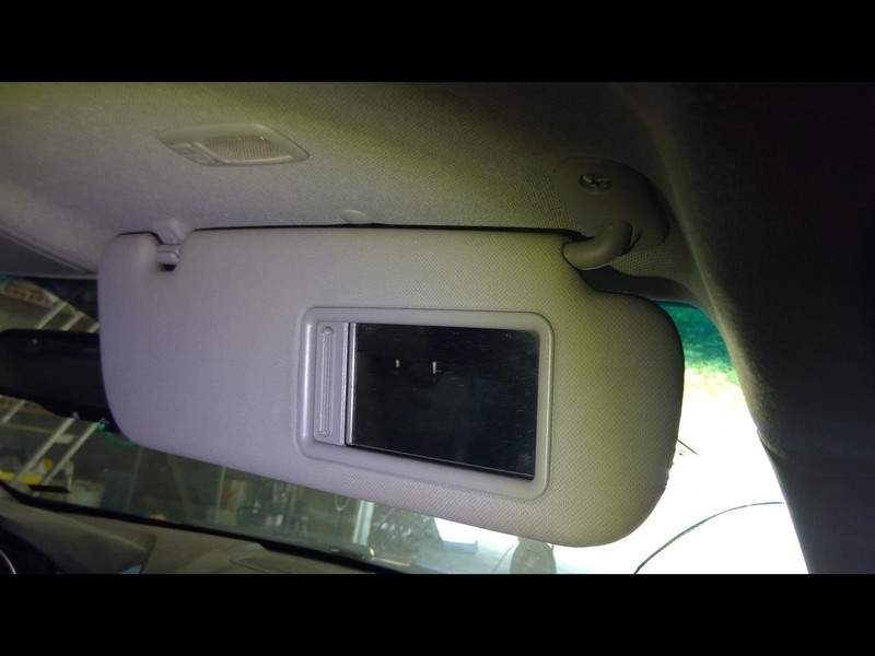 Passenger Sun Visor Without Illumination Glass Roof Fits 12-15 VELOSTER 1606324
