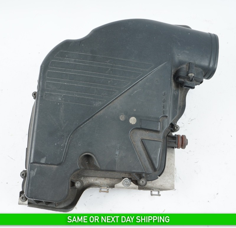2012-2018 BMW 650i FRONT LEFT DRIVER SIDE AIR INTAKE FILTER HOUSINGOEM
