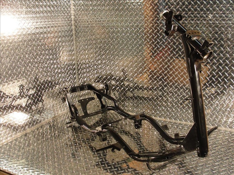 2013 YAMAHA YW 50 ZUMA MAIN CHASSIS FRAME YW50 13