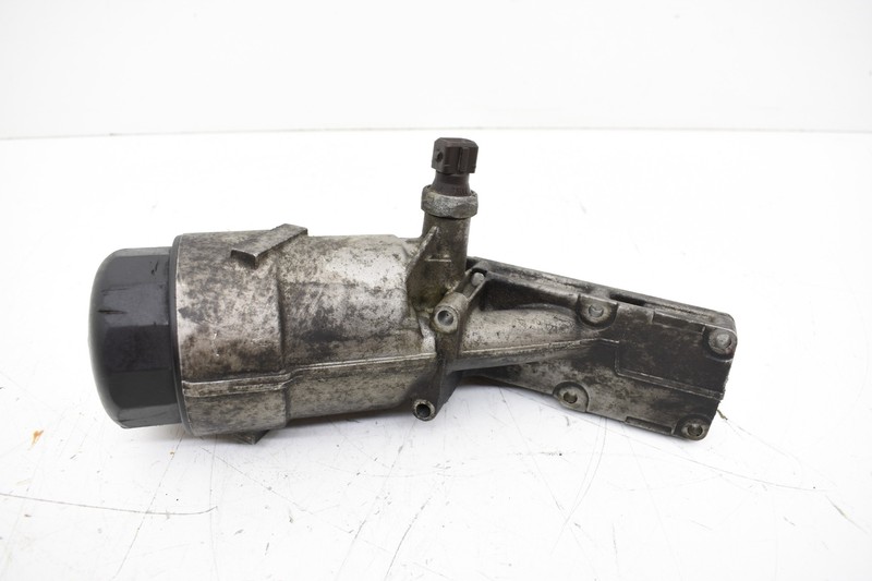 1997 BMW Z3 Roadster 1.9L M44 Engine Oil Filter Housing 1743241 OEM KW36