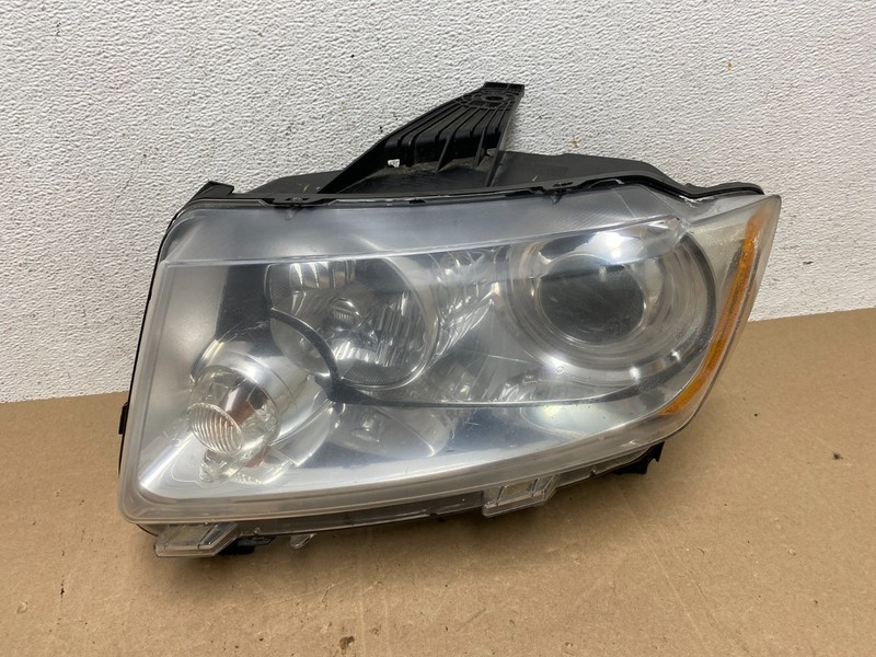 2011-2013 Jeep Grand Cherokee Left Driver LH Xenon Headlight AE5077 DW
