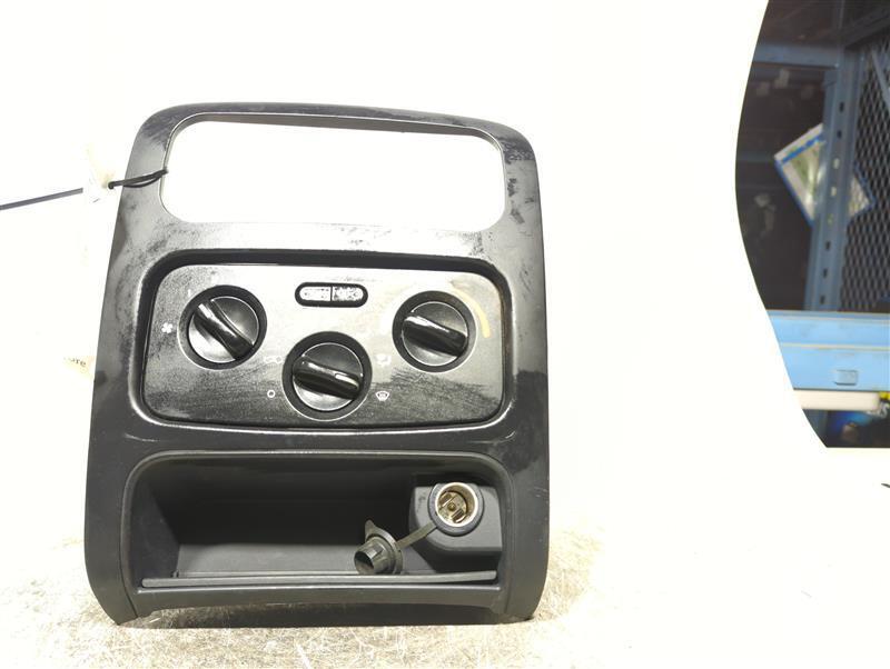 Used A/C Selector Switch fits: 2005 Jeep Liberty w/AC Grade A