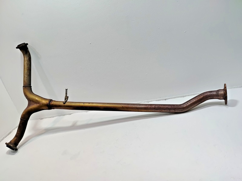 TOYOTA CAMRY XSE 2.5L Rear Exhaust Center Pipe 2018 - 2024 OEM