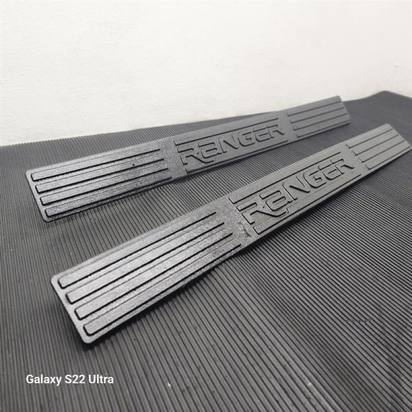 93-11 Ford Ranger Super Cab Front Scuff Plate Pair OEM F37Z-1013260-A