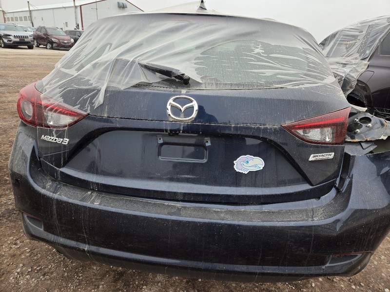 Trunk/Hatch/Tailgate Hatchback With Rear View Camera Fits 14-18 MAZDA 3 3621352
