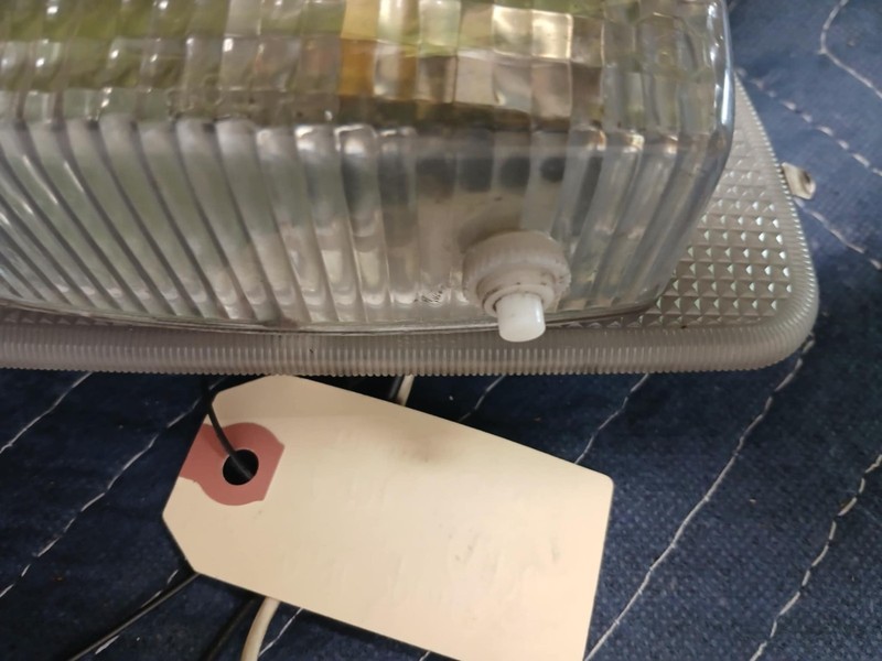 2004 Mercedes Sprinter Van 2500 OEM Dome Light