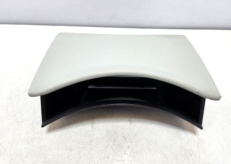 ✅ 03-08 OEM Maserati Quattroporte M139 Dashbaord CD Changer Lid Cover Trim Gray