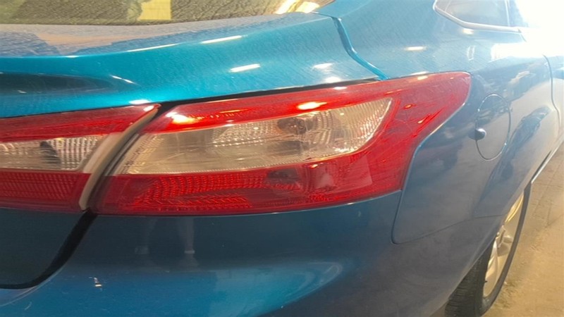 Passenger Tail Light Sedan Outer Quarter Panel Mounted Fits 12-14 FOCUS 3527860