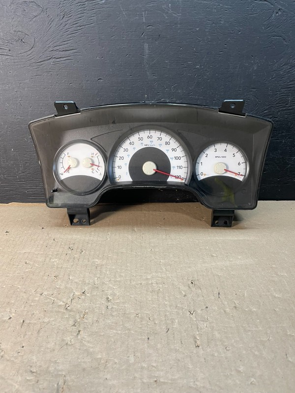 2006 Dodge Durango Speedometer Instrument Cluster Gauge Oem AE3378 DG