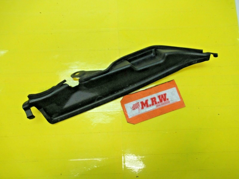 FRONT FENDER DOOR PROTECTOR PANEL DRIVER LEFT for 00 01 02 03 04 05 MR2 SPYDER