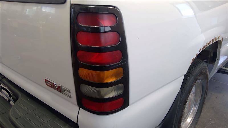 Passenger Right Tail Light Wideside Fits 99-03 SIERRA 1500 PICKUP 3270889