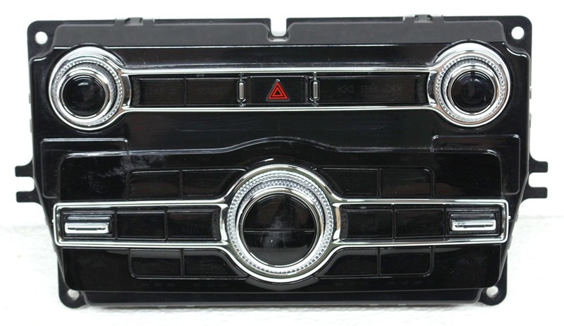 OEM 14 Speaker Radio Control Panel For Lincoln Aviator LC5Z-18842-HC Scratches
