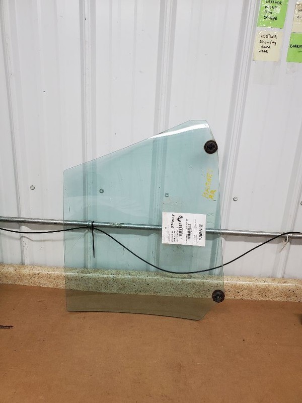 Passenger Right Rear Door Glass Lesabre Sedan Fits 75-76 BUICK 290851