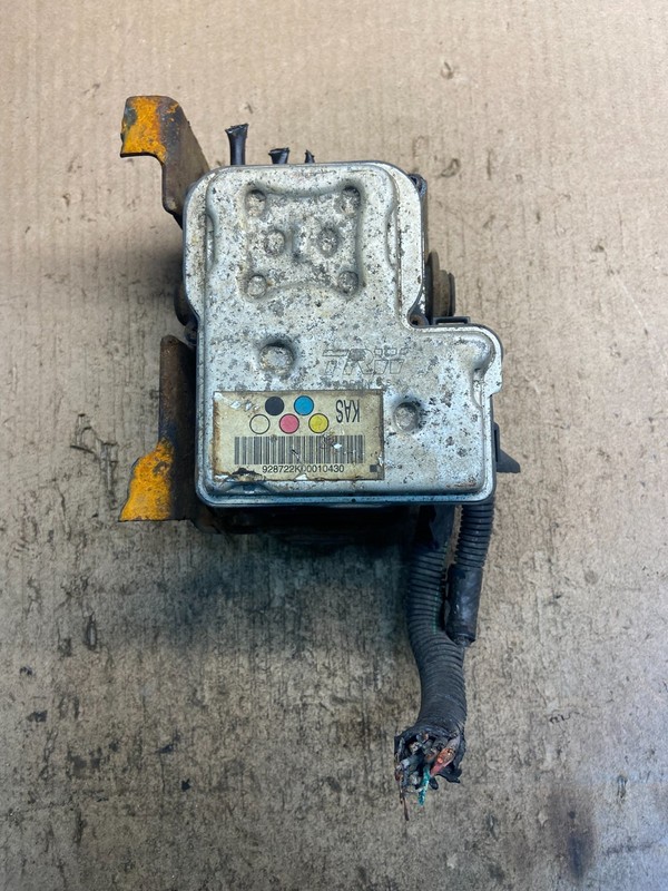 Chevrolet GM ABS Anti-Lock Brake Module 13567128 Z8924 DG