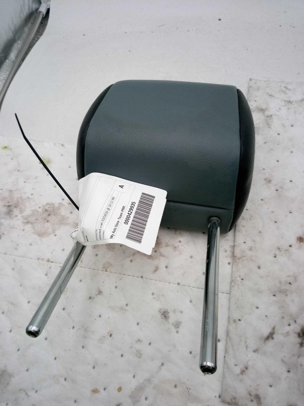 2017 Ford Transit Connect White Headrest OEM Used 103K Miles NJ25-26832-680163