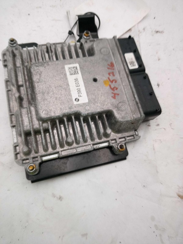 Used Engine Control Module (ECM) fits: 2020 Kia Forte Electronic Control Module