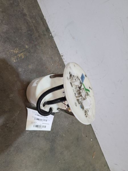 Fuel Pump Assembly 2.7L 4 Cylinder 2TRFE Engine Fits 16-19 TACOMA 566368
