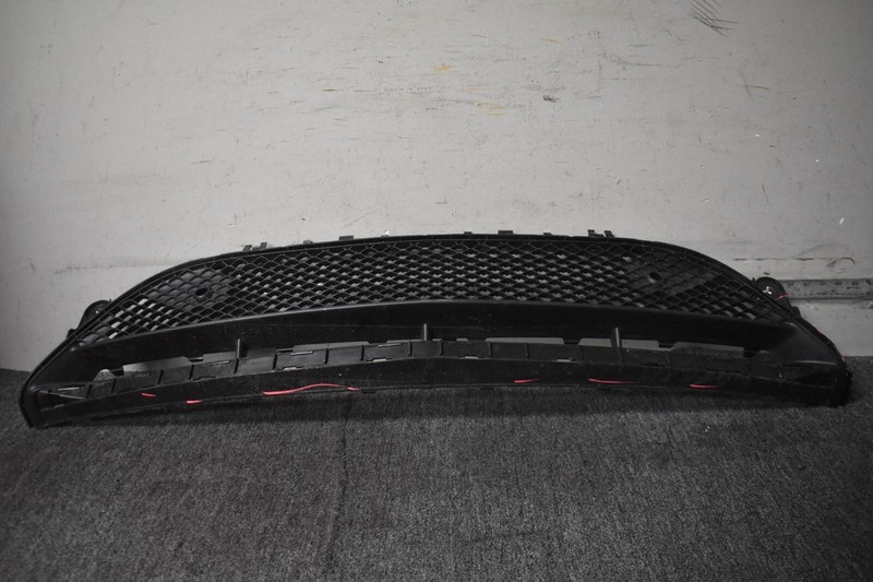 2018-2020 MERCEDES BENZ E63 AMG S 4MATIC CENTER COVER FACTORY OEM