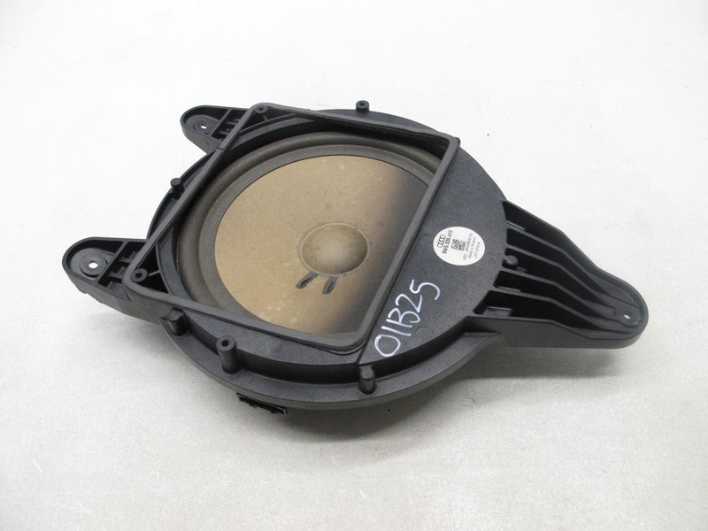 17-24 AUDI B9 A4 S4 CENTER REAR SUB SUBWOOFER SPEAKER OEM 011325