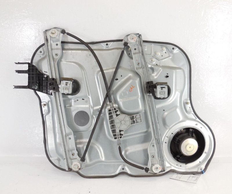 Hyundai Santa Fe Front Window Regulator Passenger Right Electric OEM 2007-2009